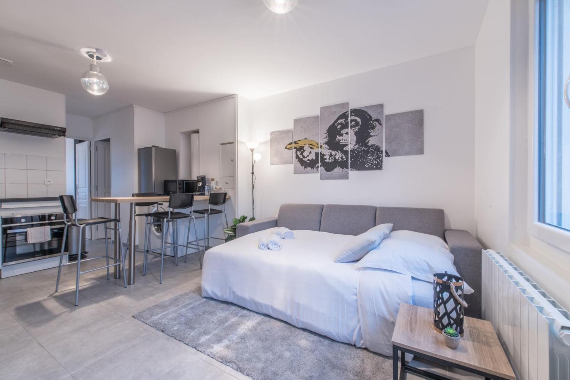 Appartement rénové, proche gare de Saint Nazaire Exterior foto